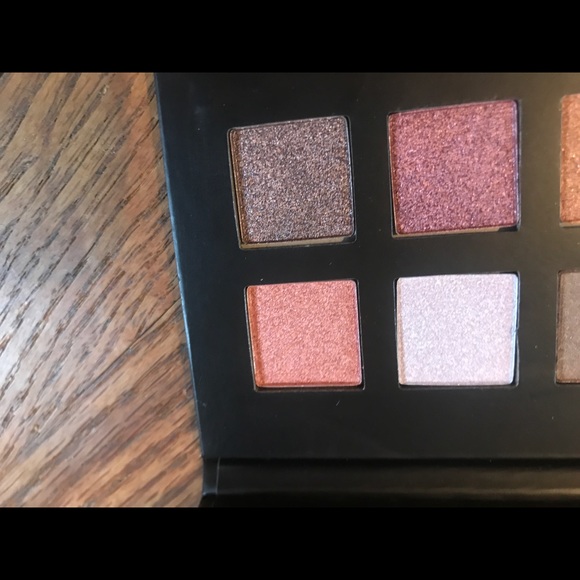 *NEW* City Color Harvest Moon Eyeshadow Pallet - Picture 5 of 6